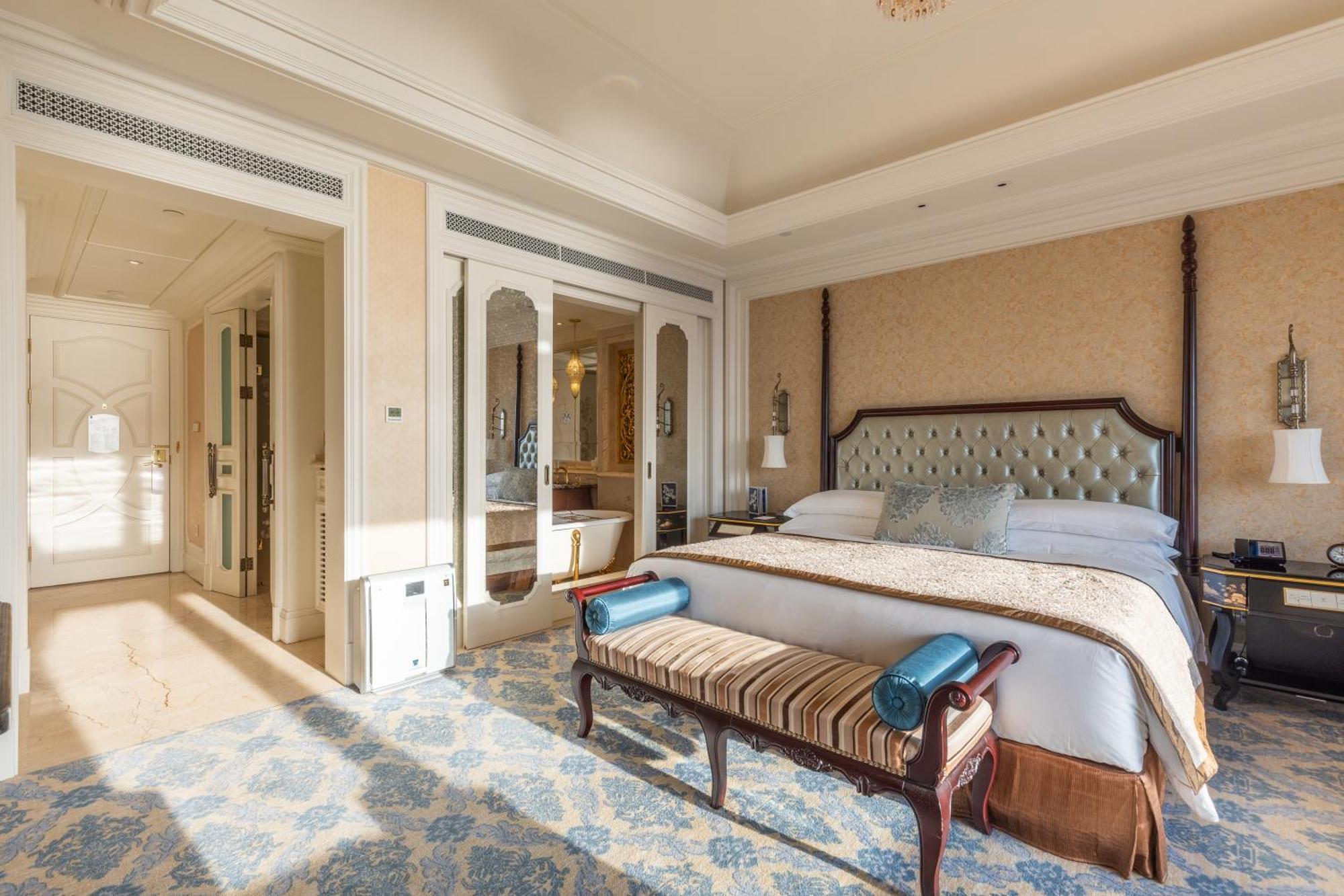 The Castle Hotel, A Luxury Collection Hotel, Dalian Exterior photo